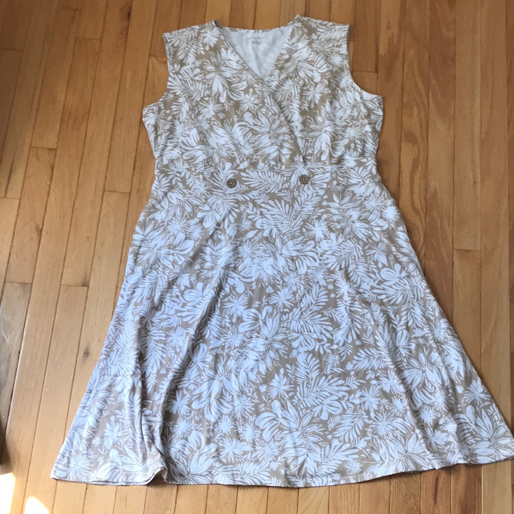 Appleseed’s XL Sleeveless Faux-wrap Dress